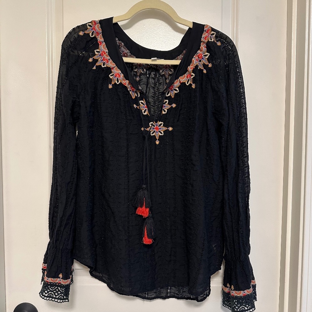 Johnny Was Embroidered Long Sleeve Black Blouse Size XS
